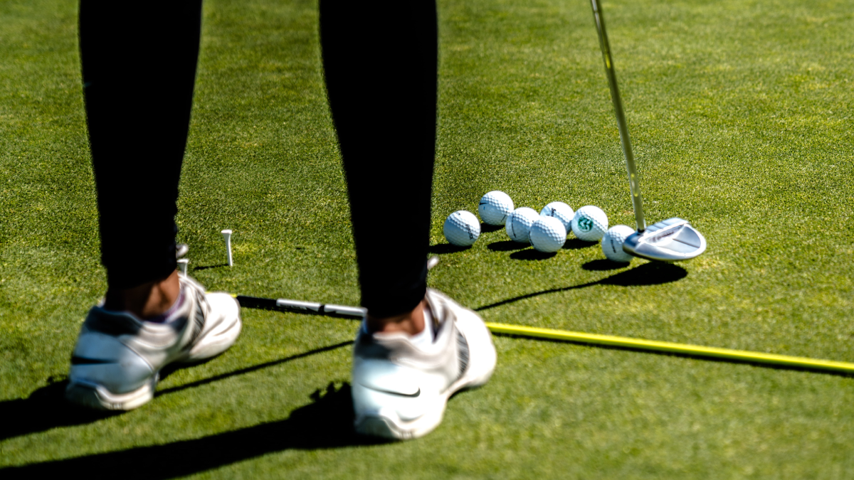10 Simple Golf Tips for Beginners & High Handicap Golfers