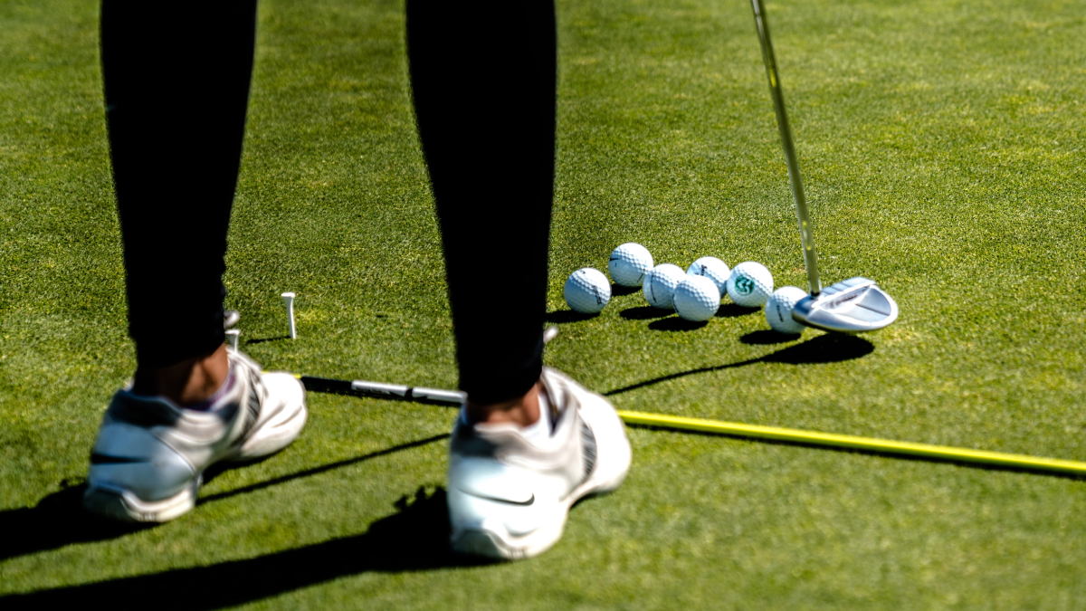 10 Best Putting Tips For Beginners & High Handicap Golfers